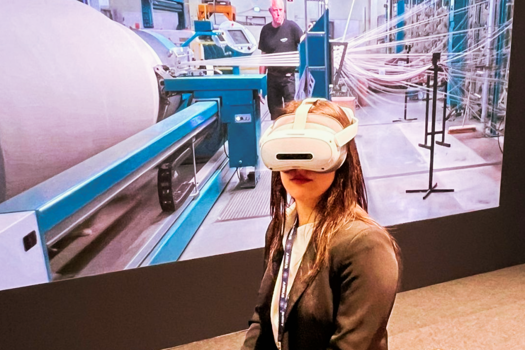 VR with weaving mill