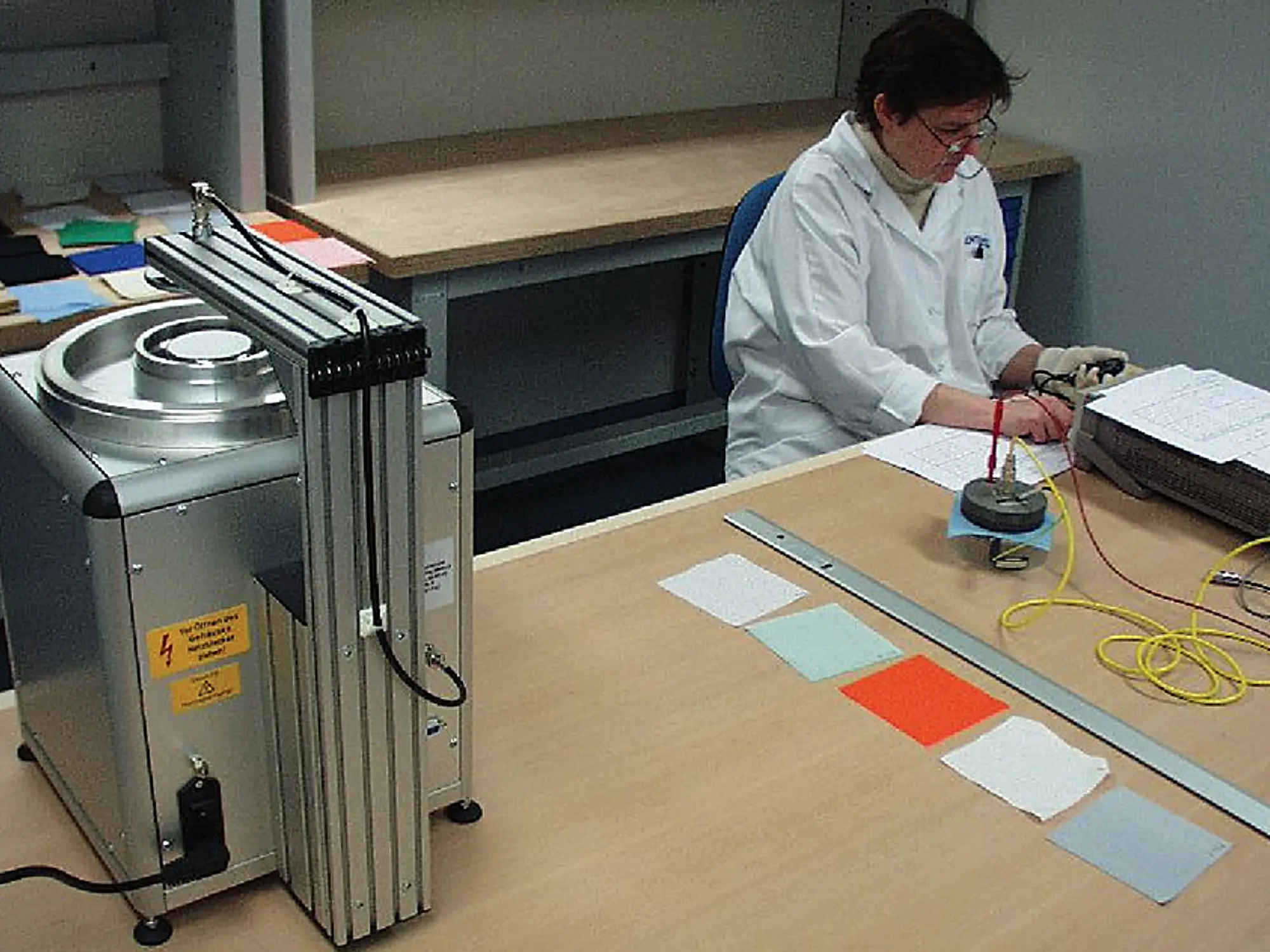 cleanroom electrostatic measurements