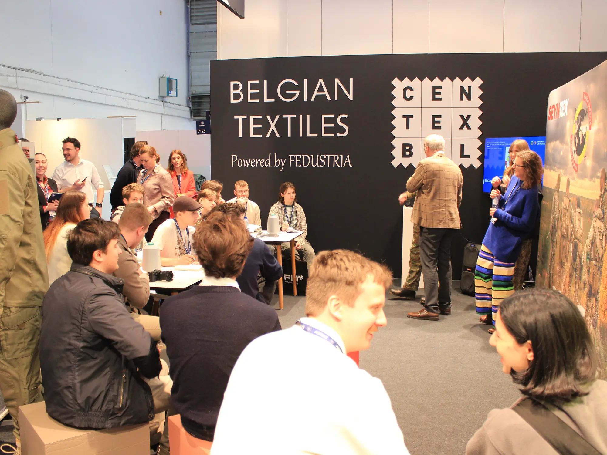 bedex stand