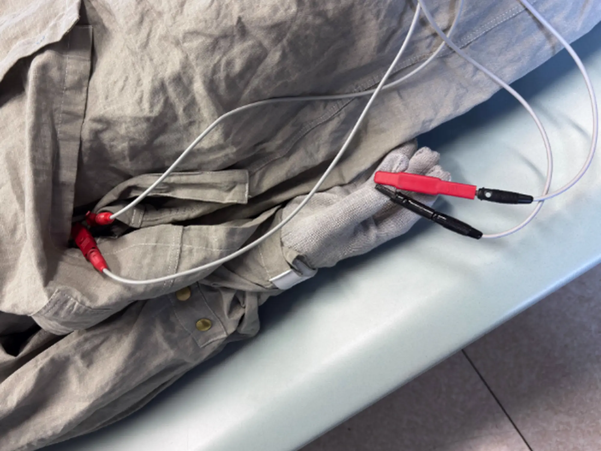 Conductive clothing