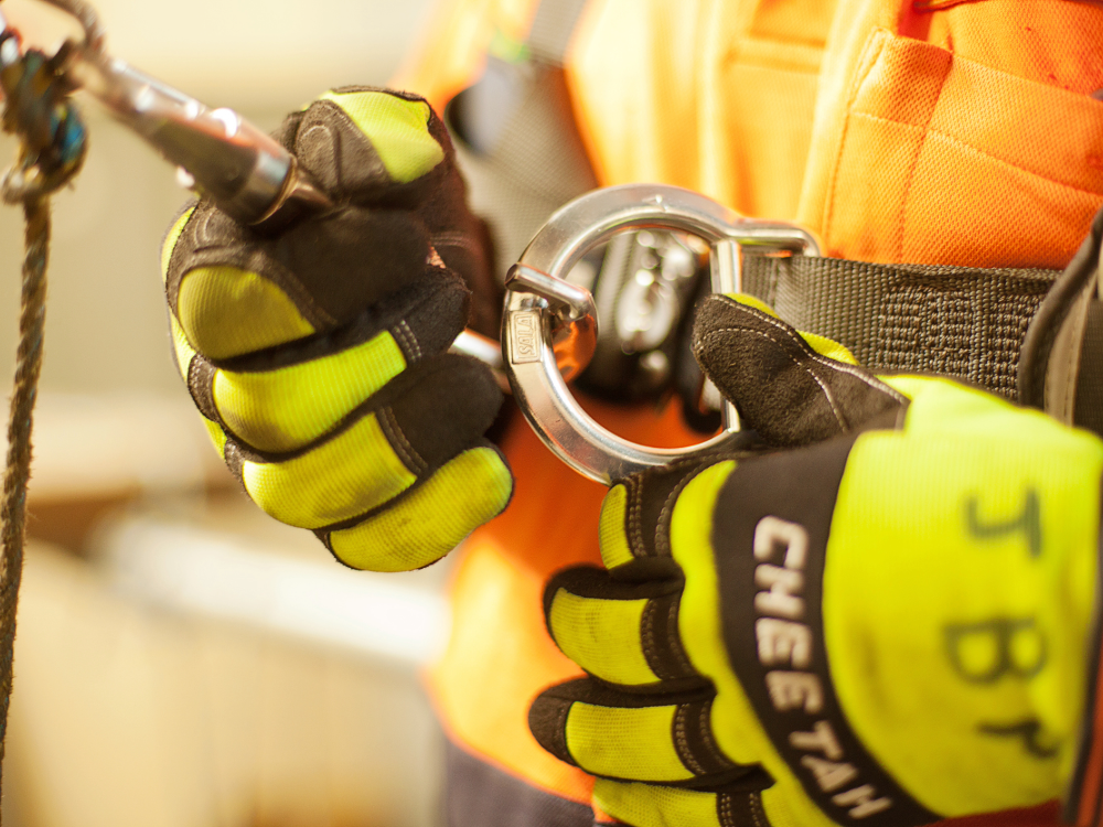 impact tester image of workers' gloves